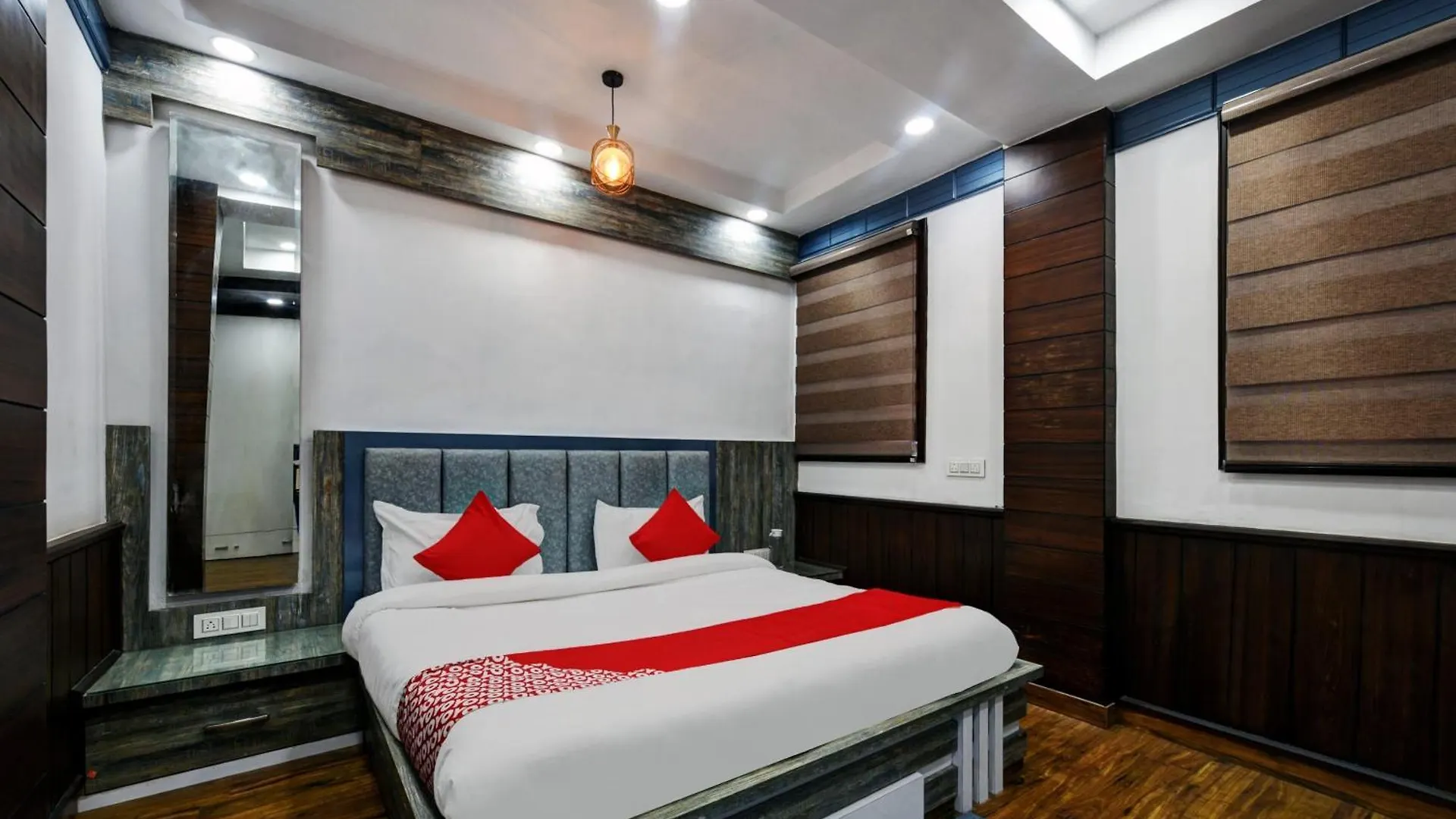 Hotel O Dk Residency Shimla 0*,