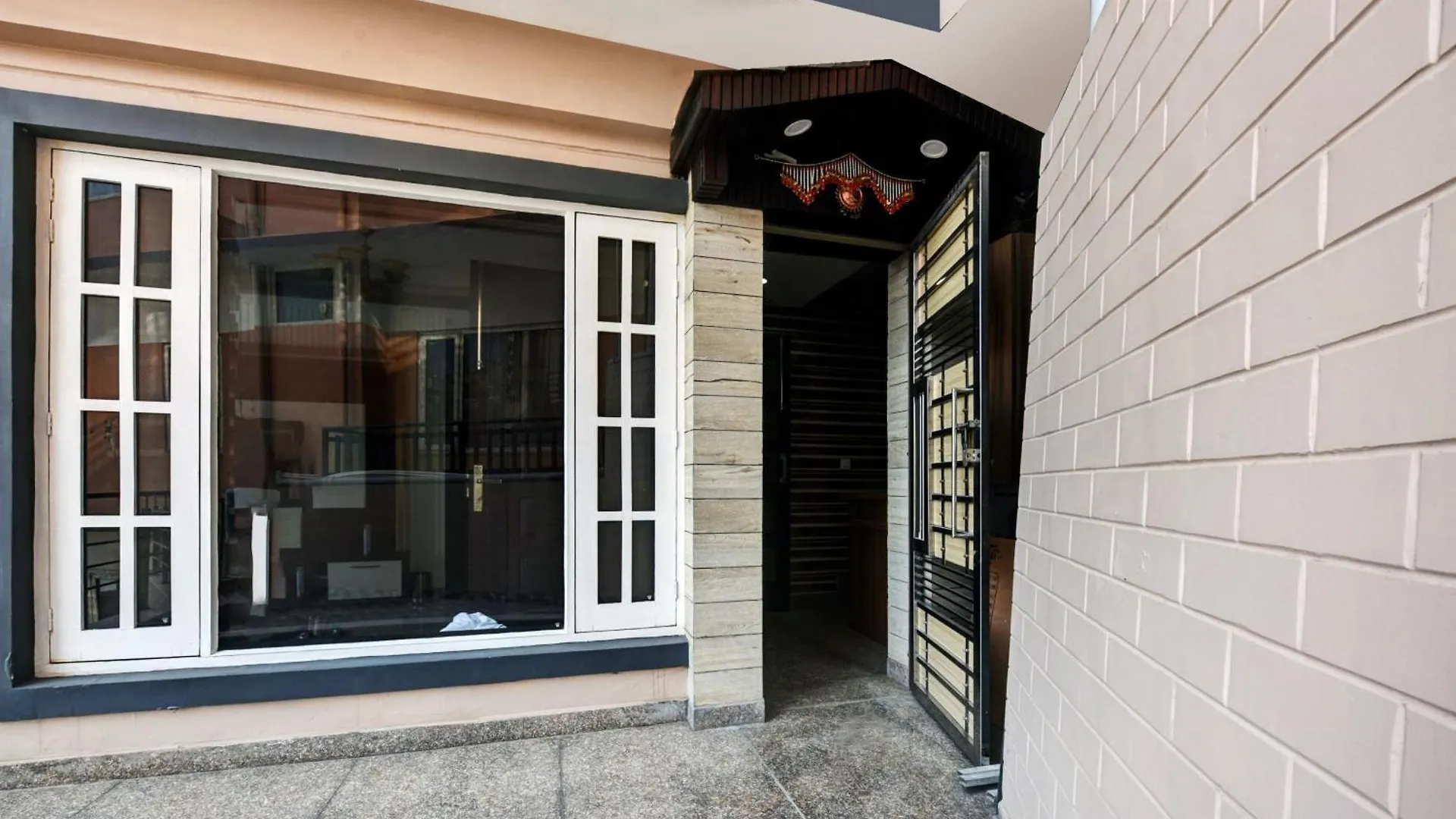 Hotel O Dk Residency Shimla